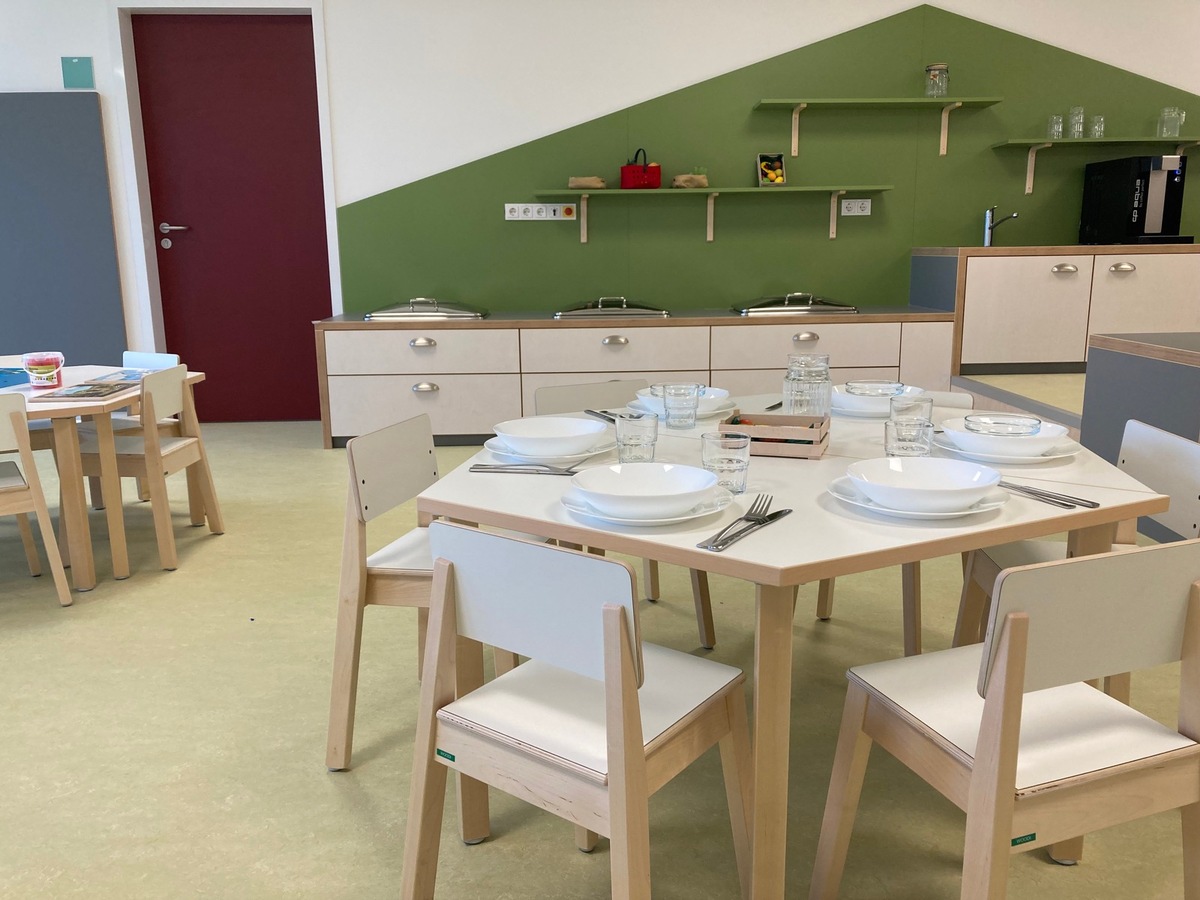 Erster FRÖBEL-Kindergarten in Osnabrück eröffnet | Presseportal